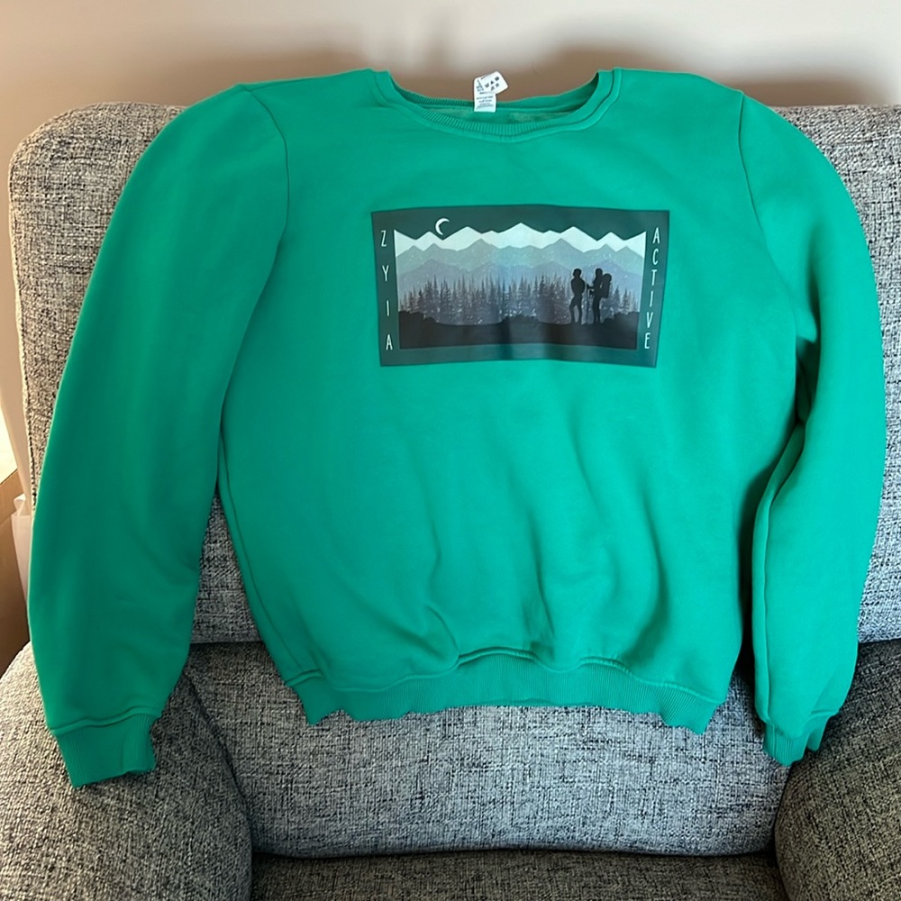 Zyia crew sweater